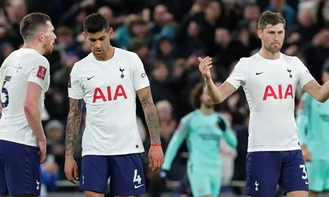 Hàng phòng ngự có thể giết chết Tottenham bất cứ lúc nào