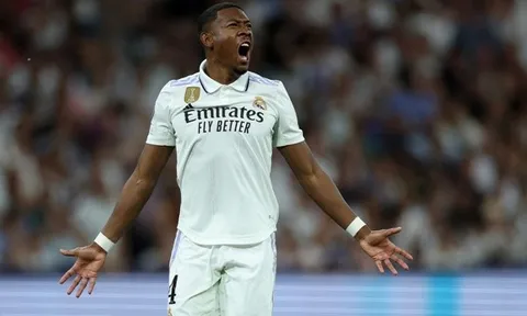 Hàng thủ Real Madrid quá hay