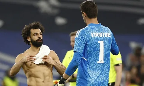 Hành động đẹp của Real sau khi loại Liverpool khỏi Champions League