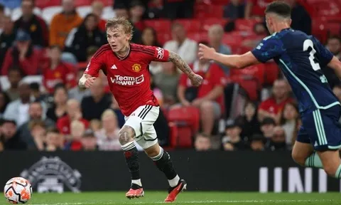 Học Garnacho, sao mai sẵn sàng ra mắt đội một Man Utd