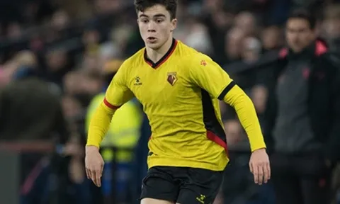 Man United vượt Chelsea, chiêu mộ thần đồng Watford