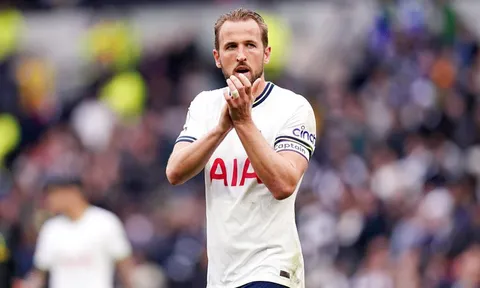 Harry Kane 'lật mặt' đẩy Tottenham vào thế bí