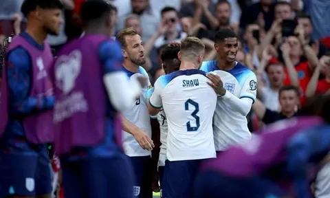 Harry Kane vừa biến kịch bản trong mơ thành hiện thực tại Old Trafford