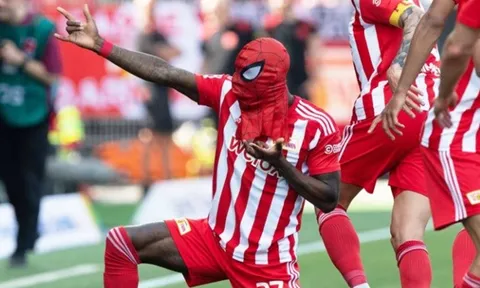 Hasselbaink 2.0 có đến Premier League?