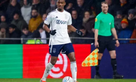 Mục tiêu của Arsenal chuẩn bị ký hợp đồng mới
