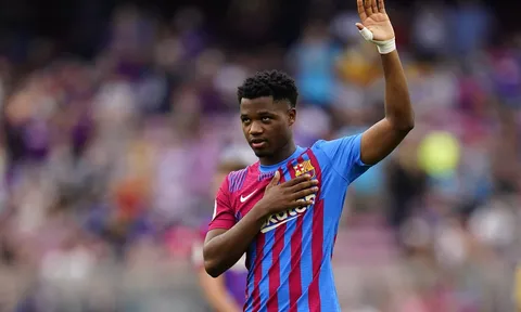 "Hậu duệ Messi" không còn tương lai tại Barca