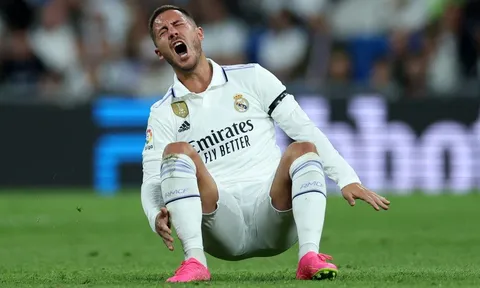 Hazard kiếm được bao nhiêu cho mỗi phút thi đấu?