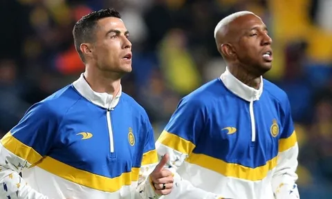 HLV Al Nassr không hài lòng với Ronaldo và đồng đội