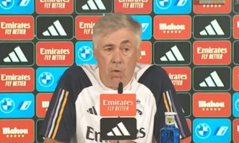 HLV Ancelotti báo tin vui trước trận derby thành Madrid