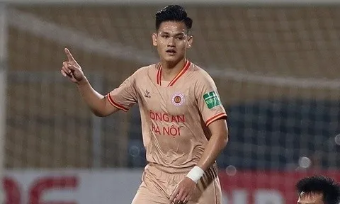 HLV CLB Nam Định: CAHN có hai cánh quá mạnh