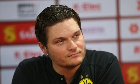 HLV Dortmund: Tôi ngạc nhiên vì thua tuyển Việt Nam