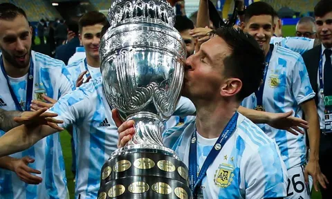 HLV Galtier: Không có chuyện Messi đòi nghỉ ngơi cho World Cup
