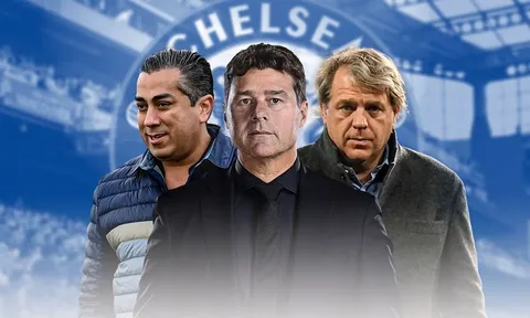 HLV Mauricio Pochettino nói gì việc các ông chủ thường xuyên ghé phòng thay đồ