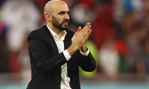 HLV Morocco so sánh mục tiêu của Arsenal với Mbappe