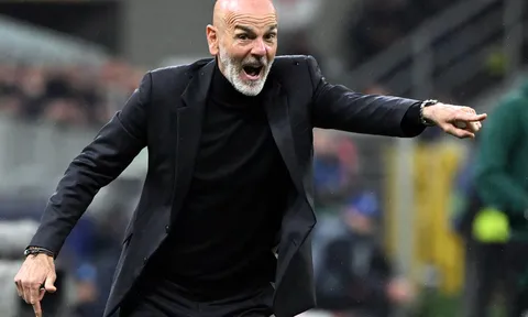 HLV Pioli tiếc vì Milan không thắng đậm Napoli