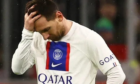 HLV PSG mơ hồ về tương lai Messi
