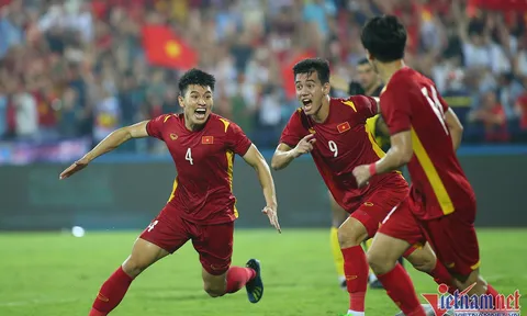 HLV P.Troussier không được dùng Quang Hải, Tiến Linh ở SEA Games 32