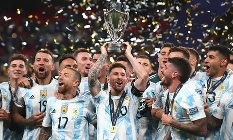HLV Tây Ban Nha muốn Argentina vô địch World Cup