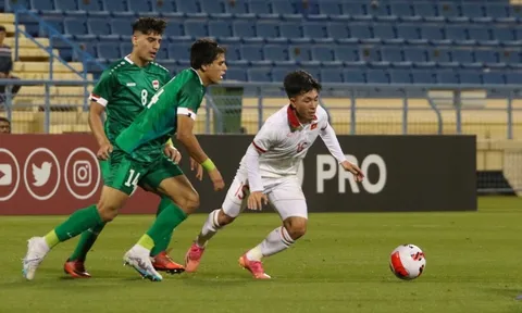 HLV Troussier và sự mạo hiểm ở U23 Việt Nam