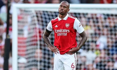 'Hố đen' Arsenal tiếp tục khiến CĐV thót tim