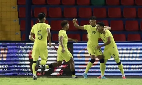 U22 Malaysia hủy diệt Singapore 7-0 ngày chia tay SEA Games