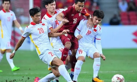 Nhìn Chanathip, rõ vấn đề của Quang Hải, Công Phượng