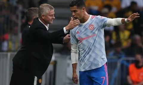 Học Sir Alex, điều chỉnh tối ưu giúp Solskjaer vực dậy Man Utd