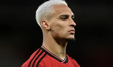 "Hội chị em" chấp thuận, Antony được phép trở lại Man United