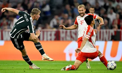 Chuyên gia ấn tượng với bom tấn của Man Utd