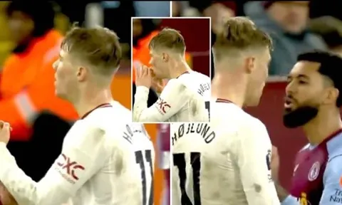 Hojlund cho CĐV Aston Villa và Luiz nếm mùi