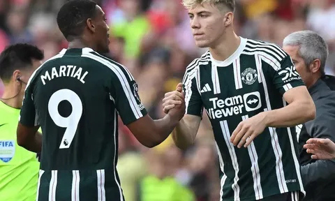Ten Hag được cảnh báo phải để Hojlund đá chính MU tiếp Brighton
