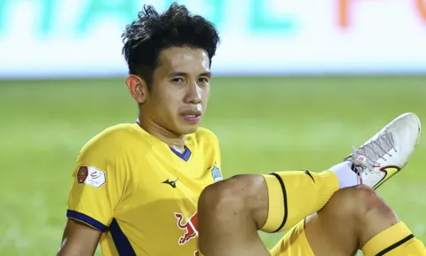 Hồng Duy chia tay HAGL sau 15 năm