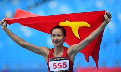Hot girl Mỹ Tiên chạy “xé gió” giành HCV chạy 100m rào SEA Games 32