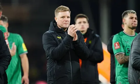Eddie Howe nói thẳng sức mạnh của Arsenal