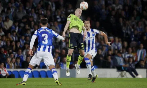 Chữ ký lỗi từ thời Solskjaer khiến Ten Hag cũng bất lực