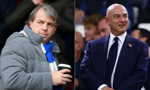 Huấn luyện viên nên chọn Chelsea hay Tottenham?
