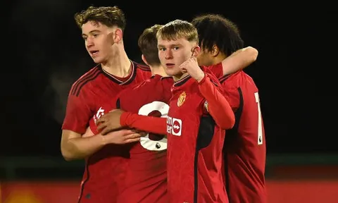 Hủy diệt giải đấu, U18 M.U hạ gục Liverpool trong trận cầu 7 bàn