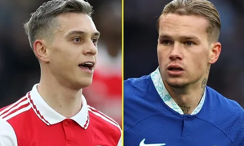 Huyền thoại Arsenal nói lời thật lòng về Trossard và Mudryk