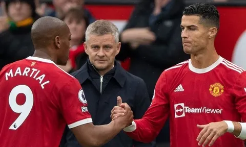 Bryan Robson chỉ ra yếu tố giúp Man Utd mạnh mẽ trở lại