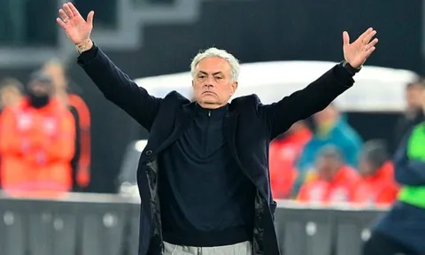 Huyền thoại Chelsea dự đoán bến đỗ tiếp theo của Mourinho