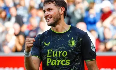 Huyền thoại Feyenoord khuyên sát thủ 50 triệu euro chọn Real hoặc M.U