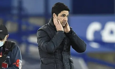 Huyền thoại Ian Wright nói thẳng sai lầm của Arteta từ mùa Hè