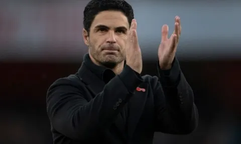 Huyền thoại khuyên Arsenal vung tiền chiêu mộ một vị trí