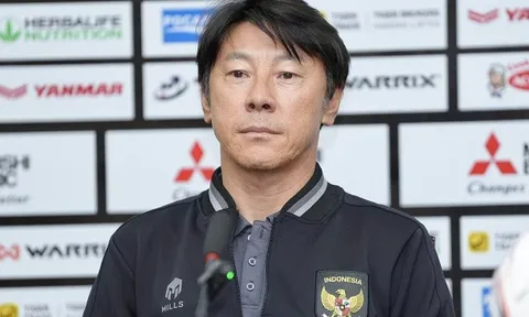 Giờ là lúc phải vô địch rồi đó, "Mourinho châu Á"!