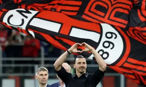 Ibrahimovic tiếp thêm động lực cho AC Milan trên khán đài