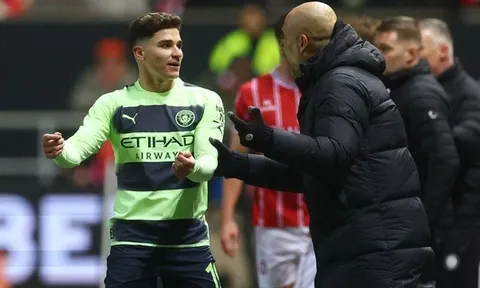 Man City trao thưởng lớn cho Alvarez