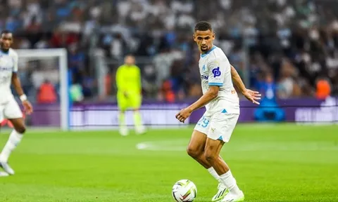 Everton nhắm sao Ligue 1 để tăng cường hàng tiền vệ