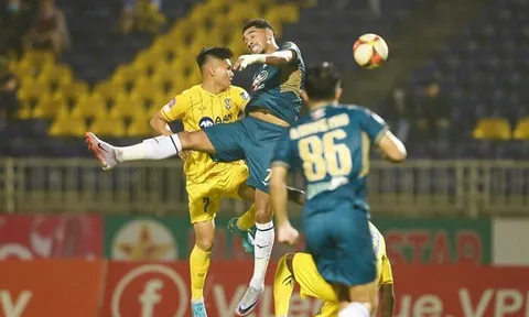 Vòng 7 V-League: Ngựa ô thăng hoa; Hà Nội, HAGL thảm bại
