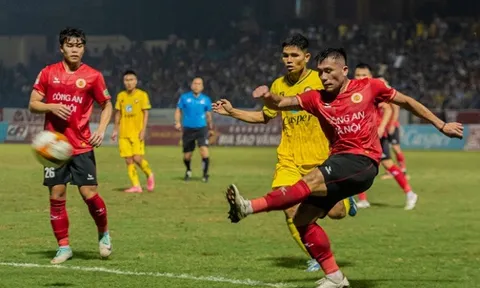 Vòng 14 V-League: Phút bù giờ cảm xúc; CAHN thăng hoa