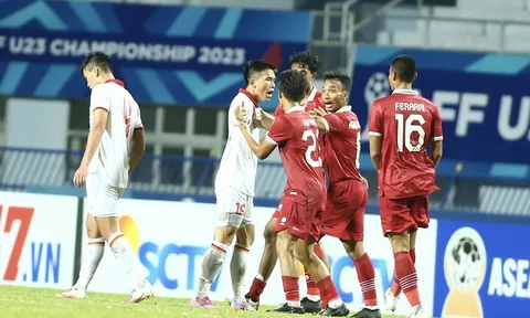 Nhiều CĐV Indonesia vẫn còn bức xúc với pha phạm lỗi của U23 Việt Nam